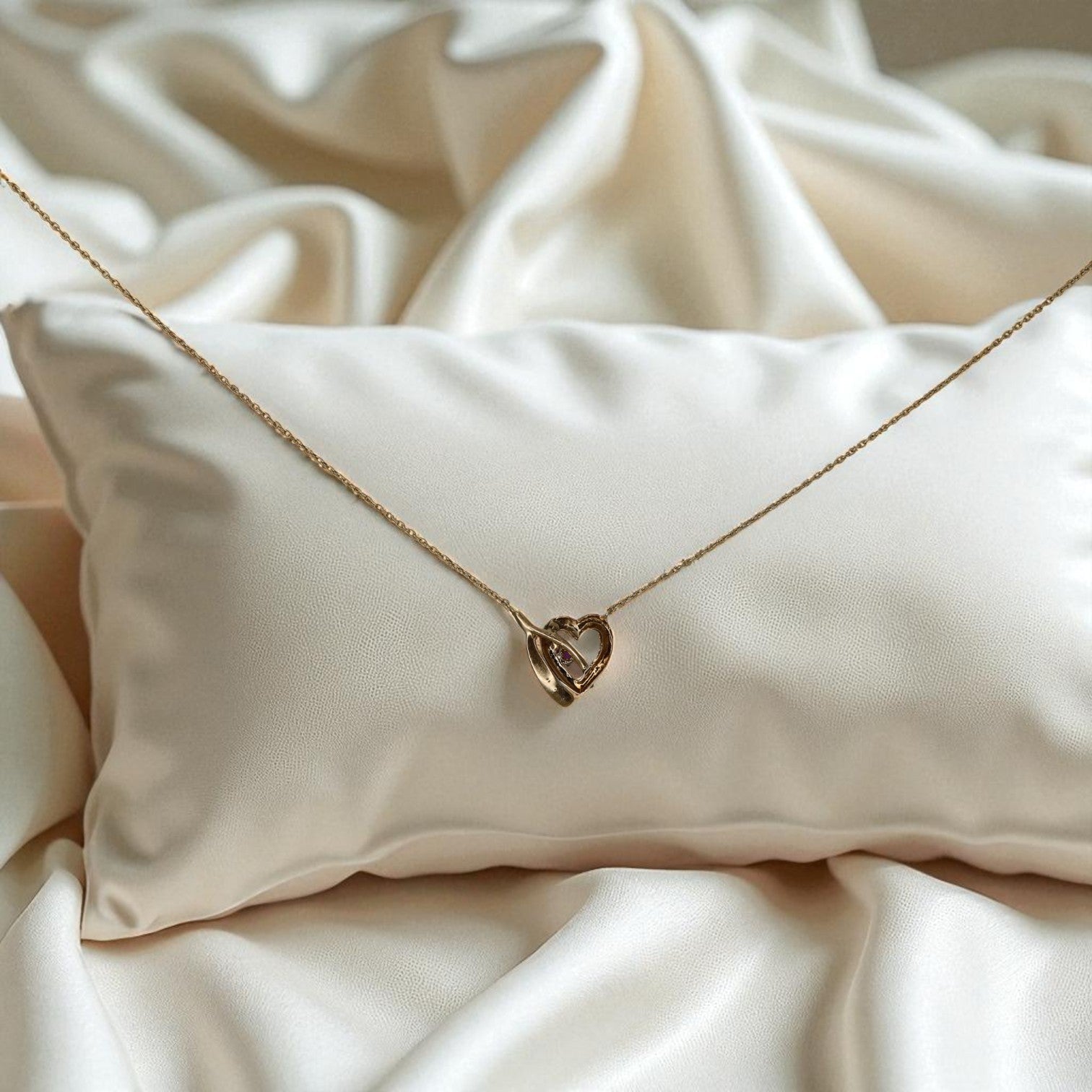 10k Gold Victorian Wishbone Necklace with Heart - Petra Star