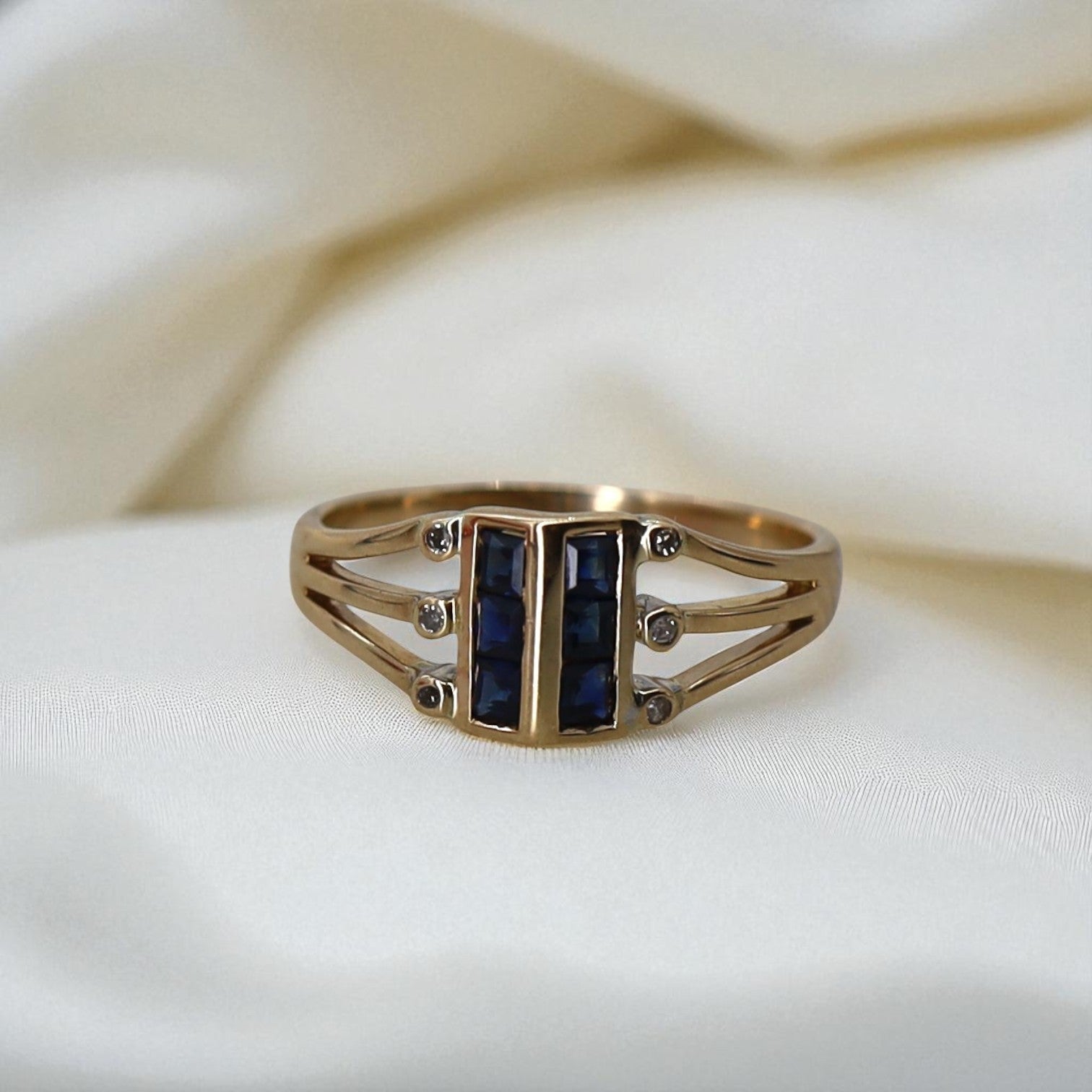 14k Gold 1960s Modernist Sapphire & Diamond Ring - Petra Star