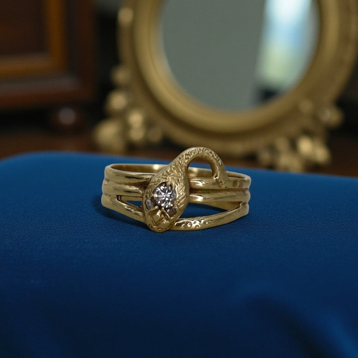 14k Gold Antique Diamond Snake Ring - Petra Star