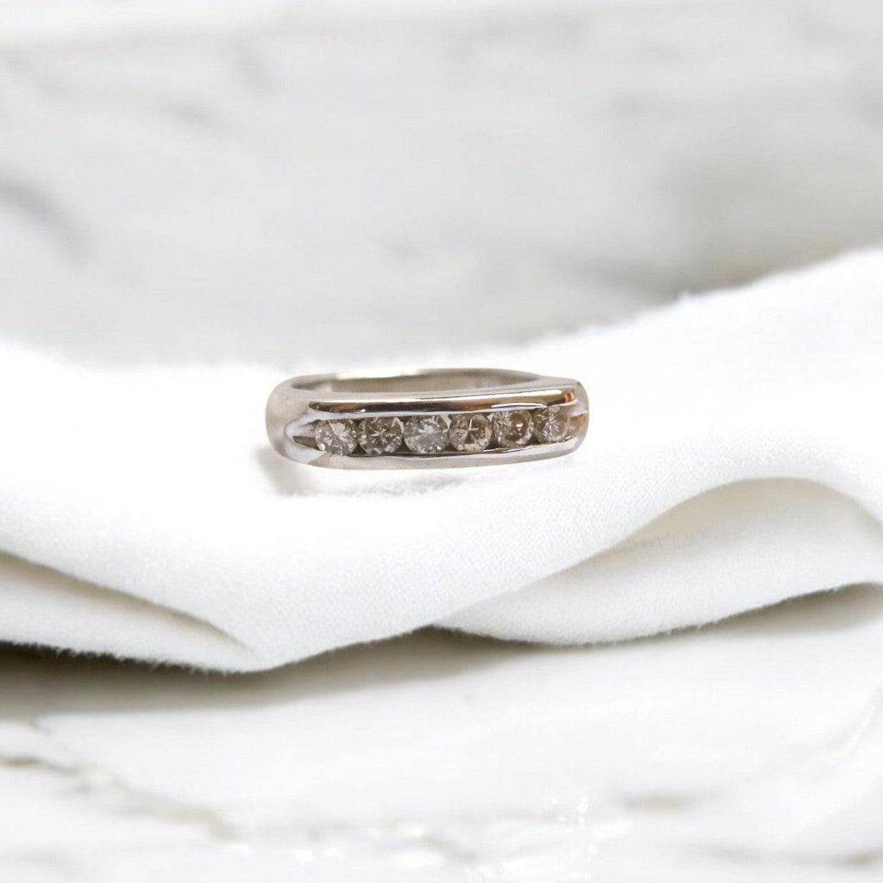 14k White Gold Diamond Anniversary/Wedding Band - Petra Star