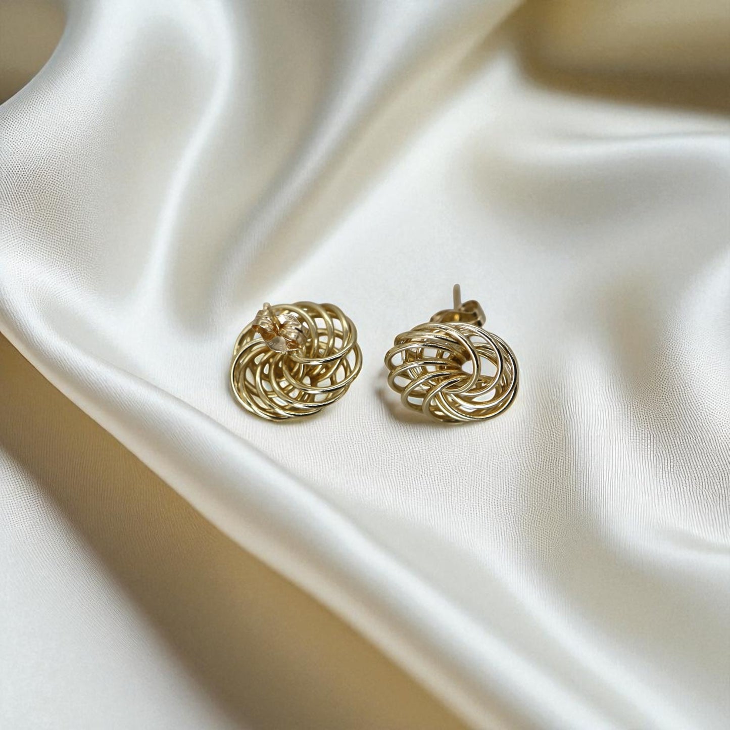 Large Vintage 14k Gold Knot Stud Earrings - Petra Star