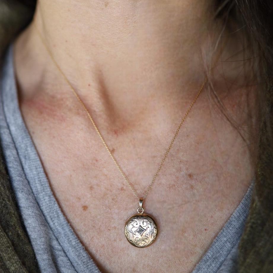 18" 10K Gold Light Cable Chain - Petra Star