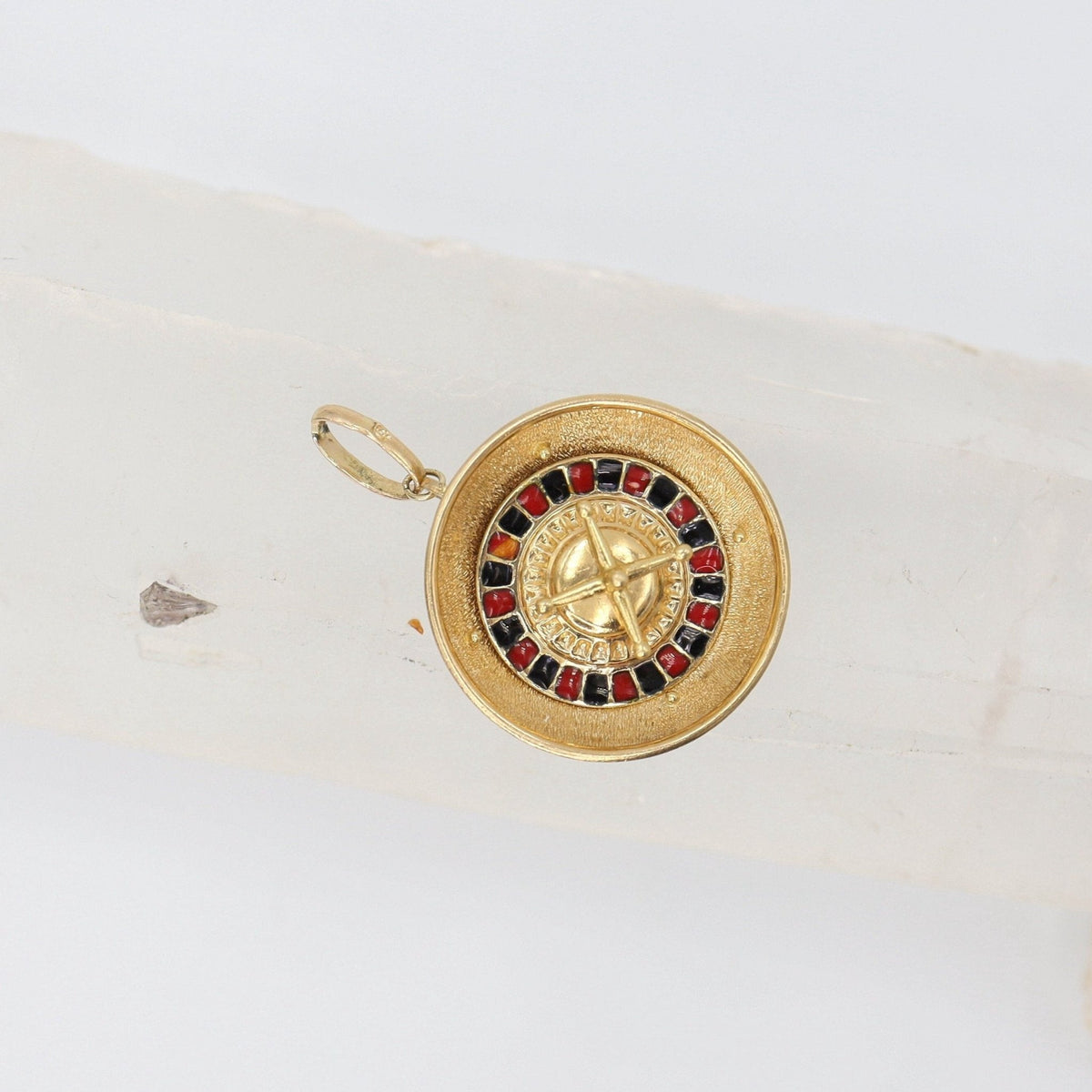 18K Vintage Moving Roulette Wheel Charm - Petra Star