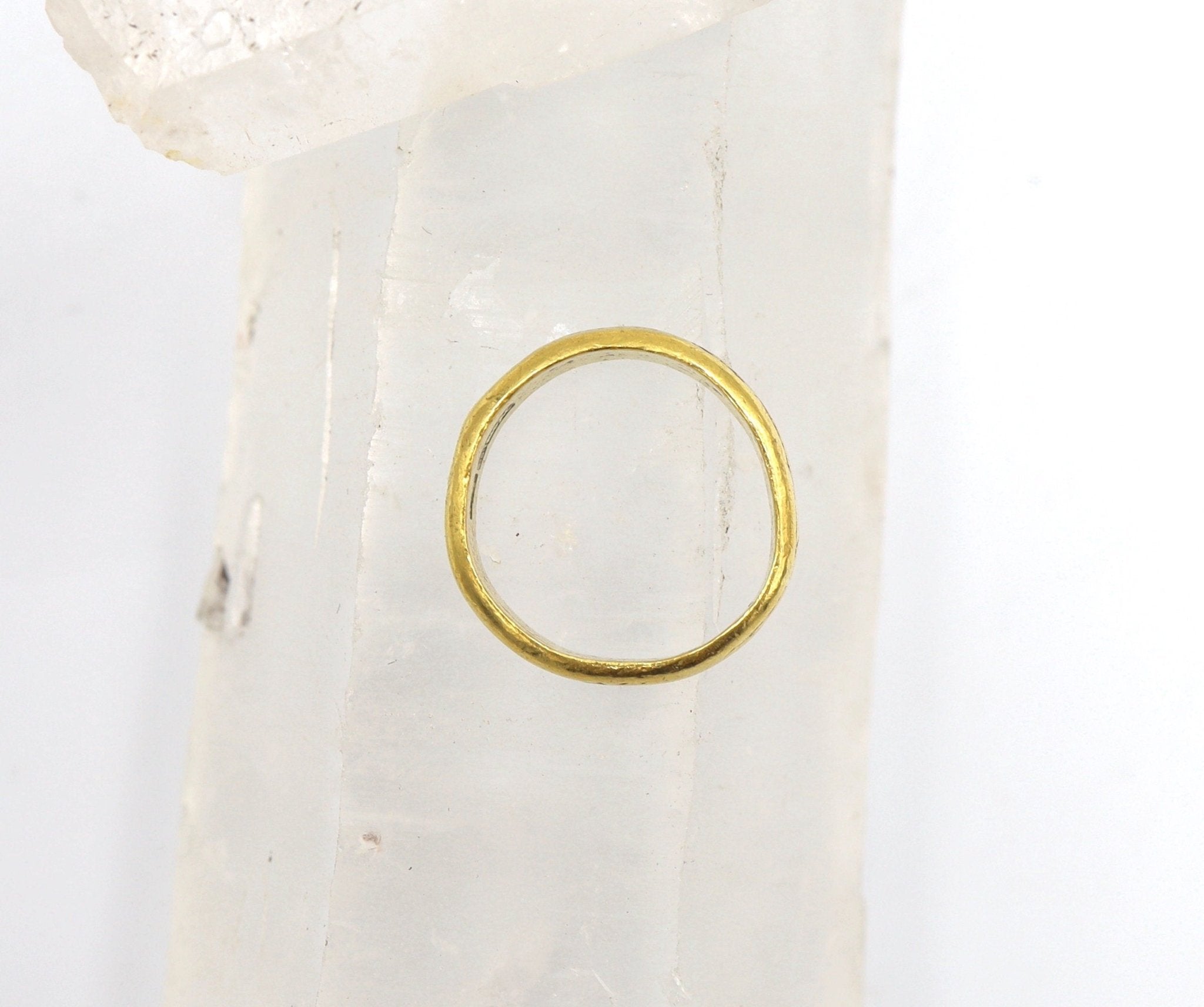 22k Gold Chinese Art Nouveau Band - Petra Star