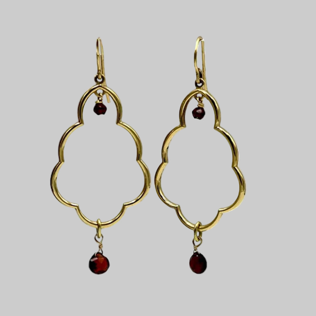 Cumulonimbus Drops - Petra Star