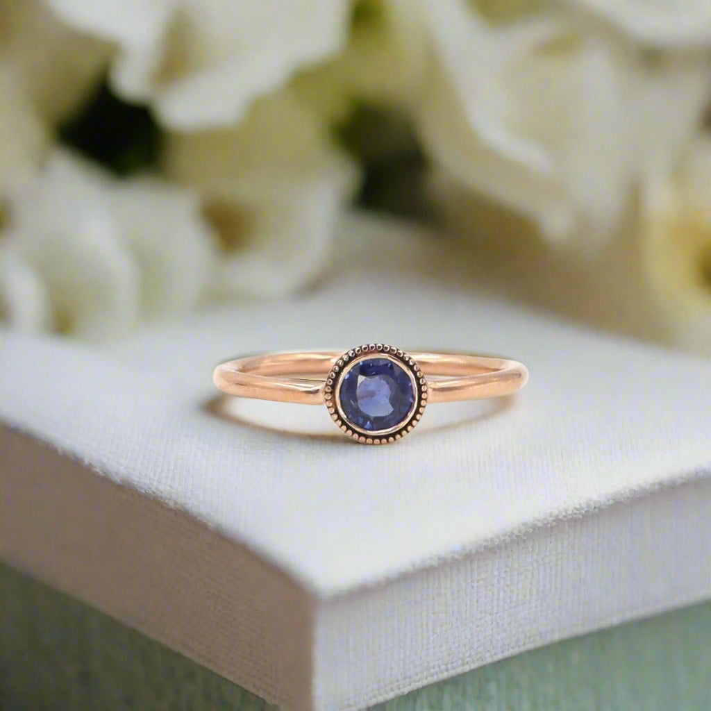 Coin Edged Sapphire Ring /Minimalist Solitaire / 14k Gold Sapphire Ring Bezel Se - Petra Star