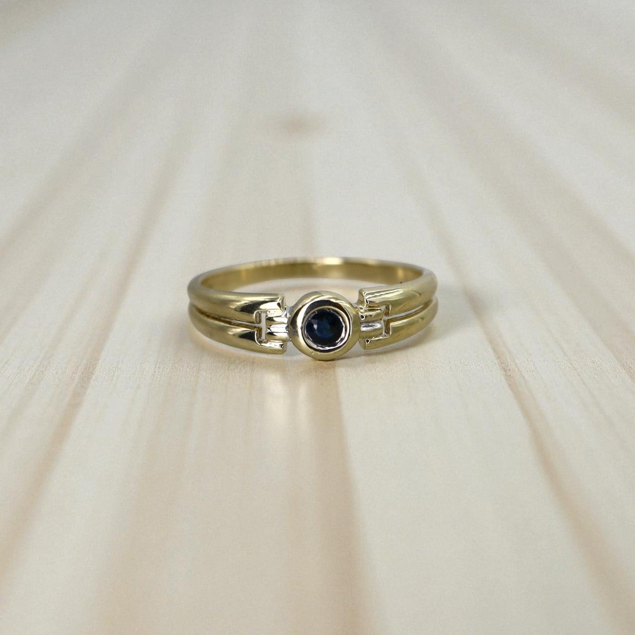 Mid-Century Sapphire Ring – 8k Yellow & White Gold, Marked 333, Size 9 - Petra Star