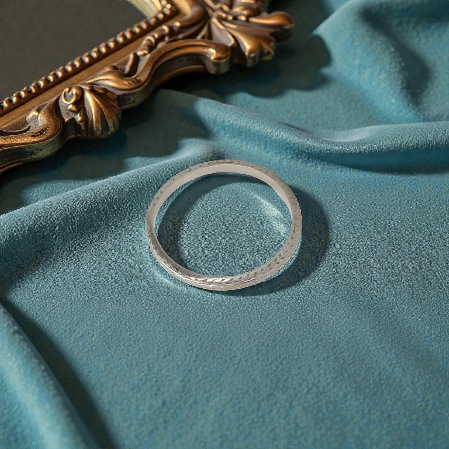 Art Deco 18k White Gold Band