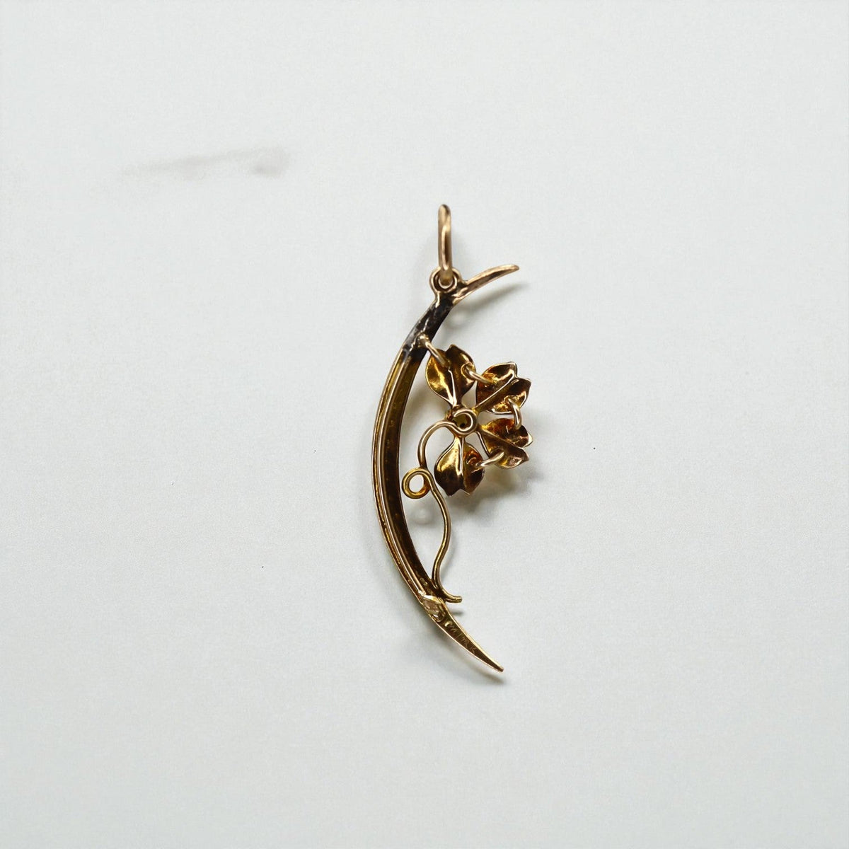 Antique Art Nouveau Four-Leaf Clover Crescent Moon Pendant — 14k Gold, Enamel & Pearls - Petra Star
