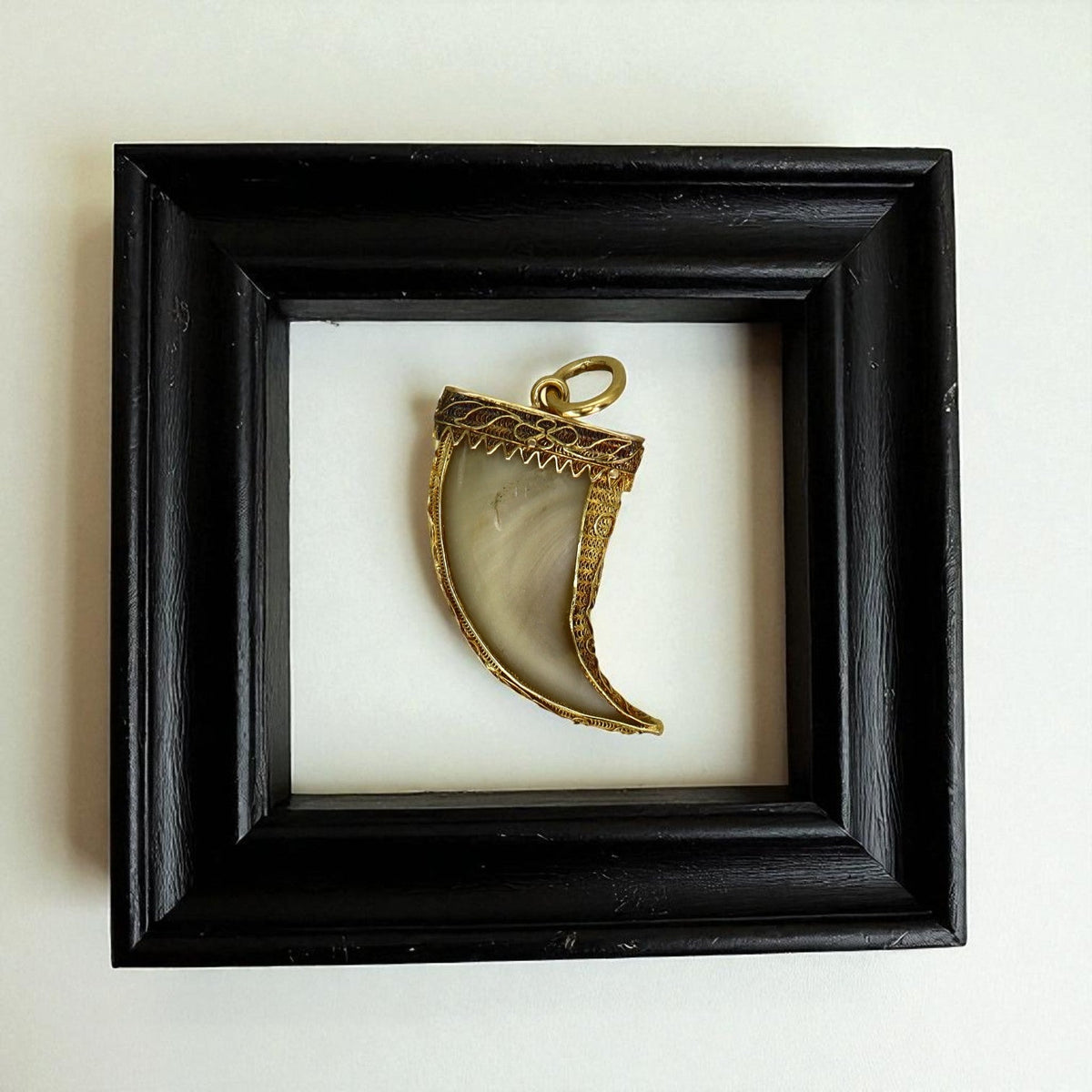 Antique Tiger’s Claw Pendant in 20k Gold with Cannetille Detail (c. Victorian British Raj) - Petra Star