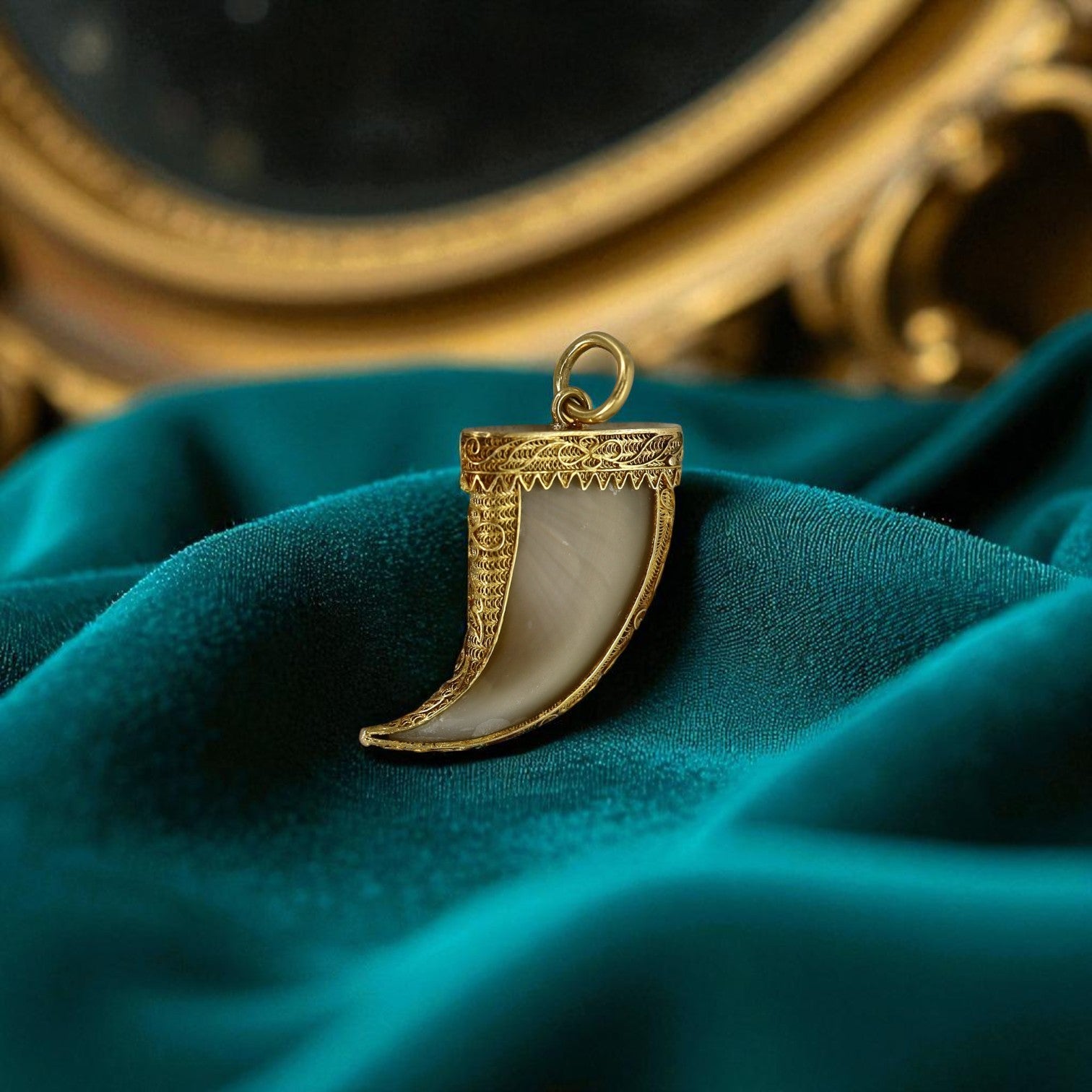 Antique Tiger’s Claw Pendant in 20k Gold with Cannetille Detail (c. Victorian British Raj) - Petra Star