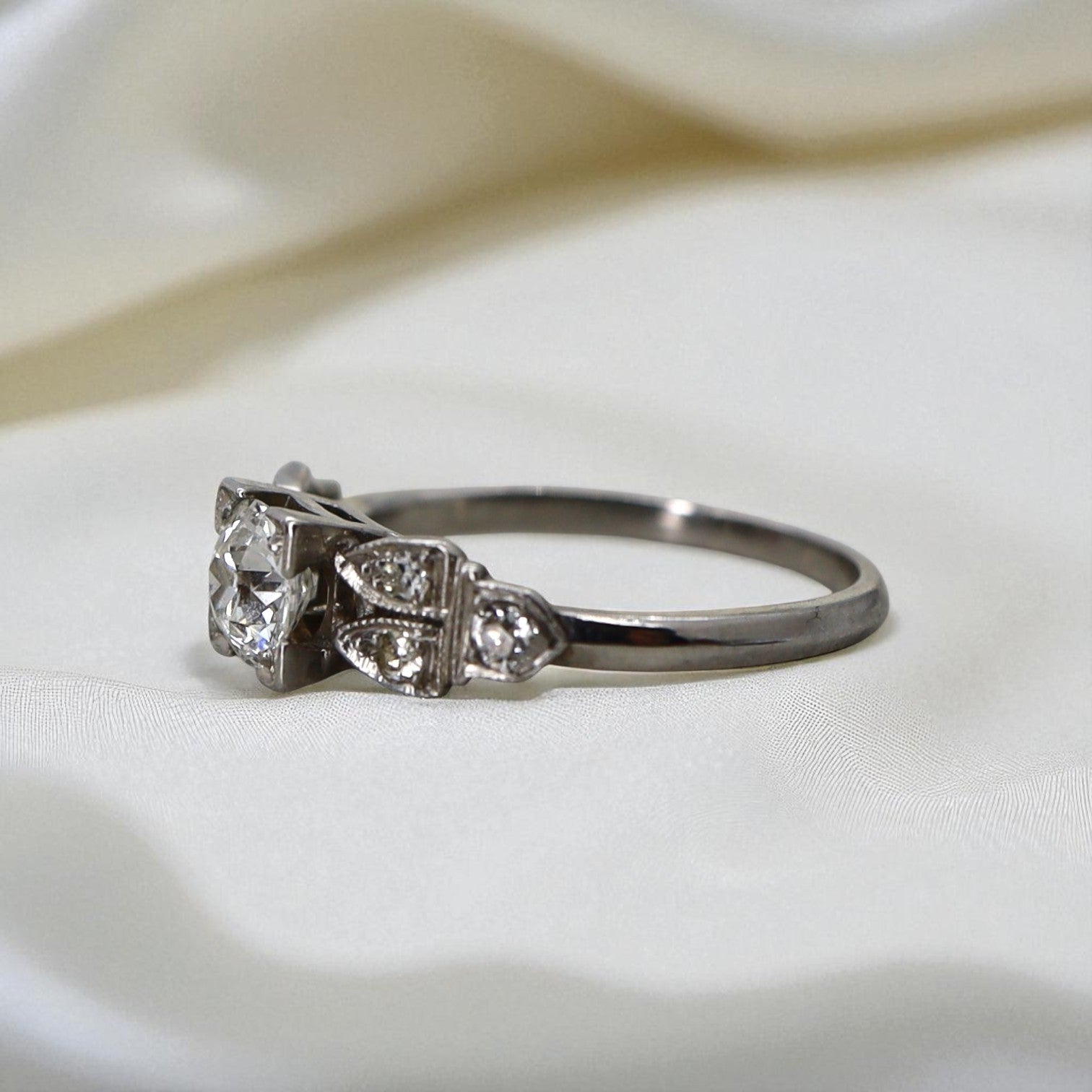 Art Deco Old European-Cut Diamond Ring in Platinum - Petra Star