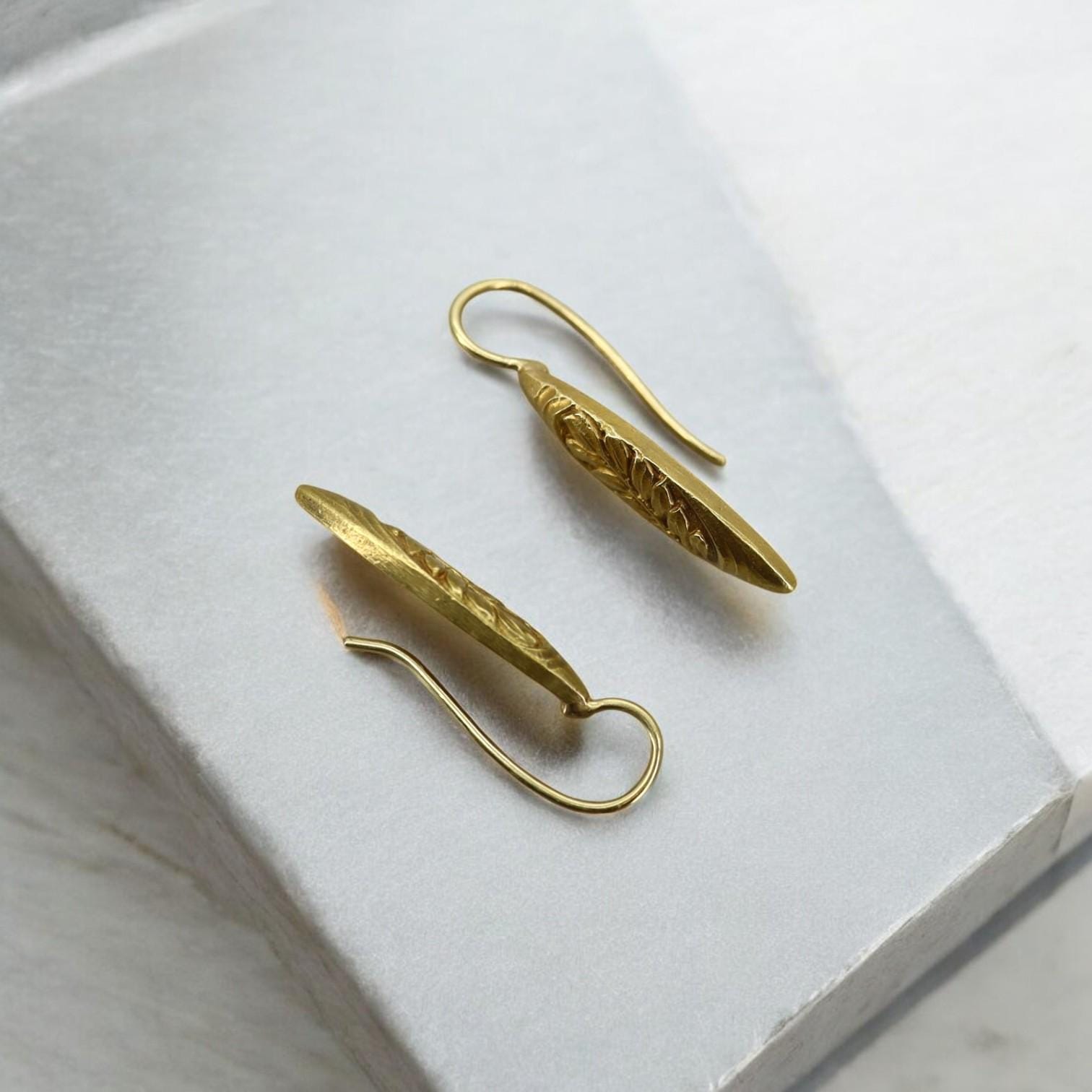 Art Nouveau 18k Yellow Gold Drop Earrings - Petra Star
