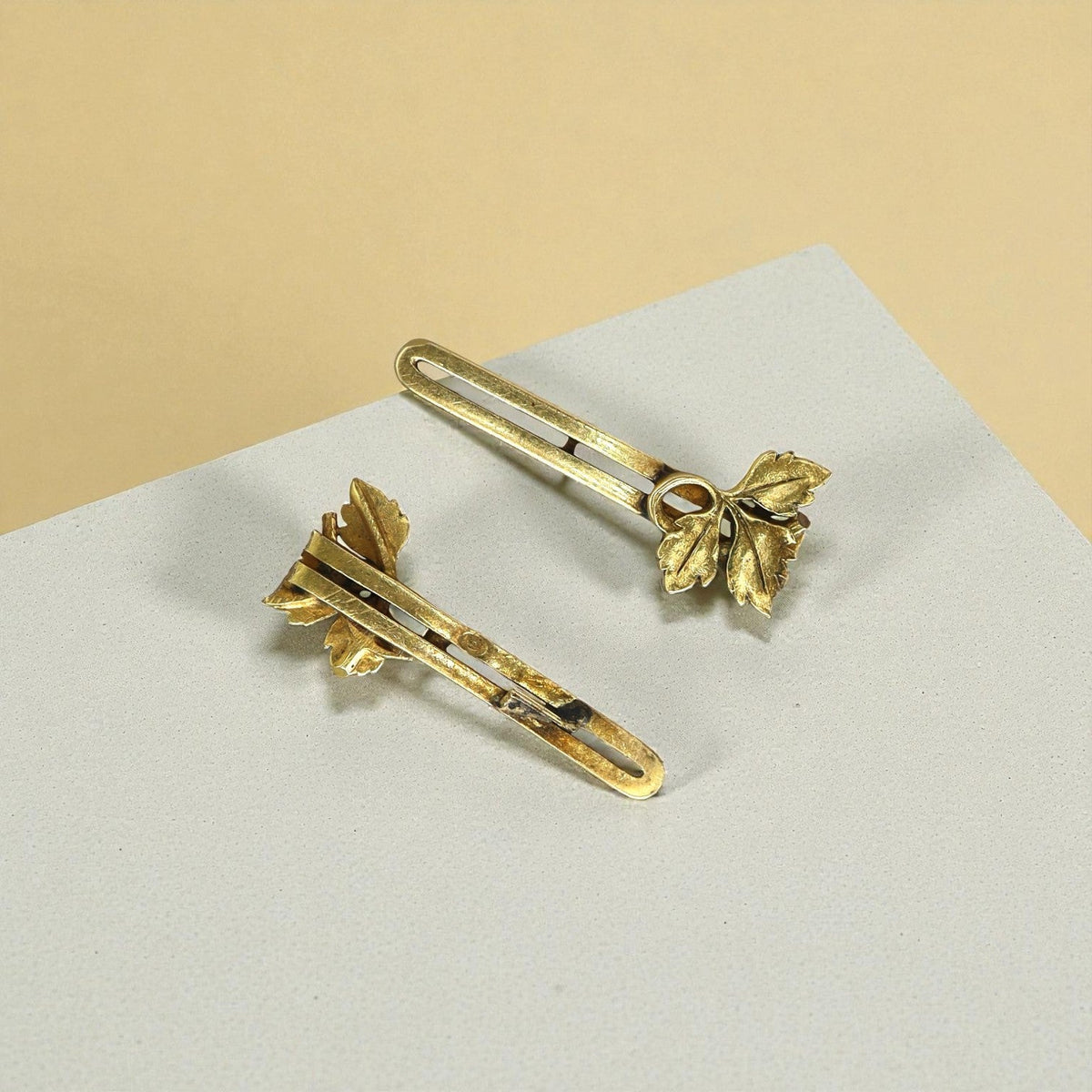 Art Nouveau Tahitian Pearl Earrings in 18k Yellow Gold - Petra Star