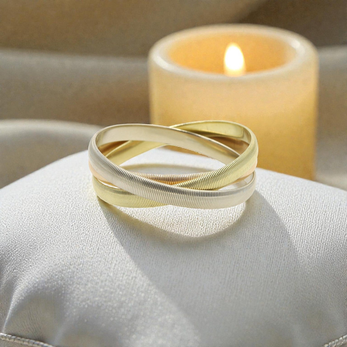 Cartier 14k Ribbed Rolling Bangle Bracelet - Petra Star
