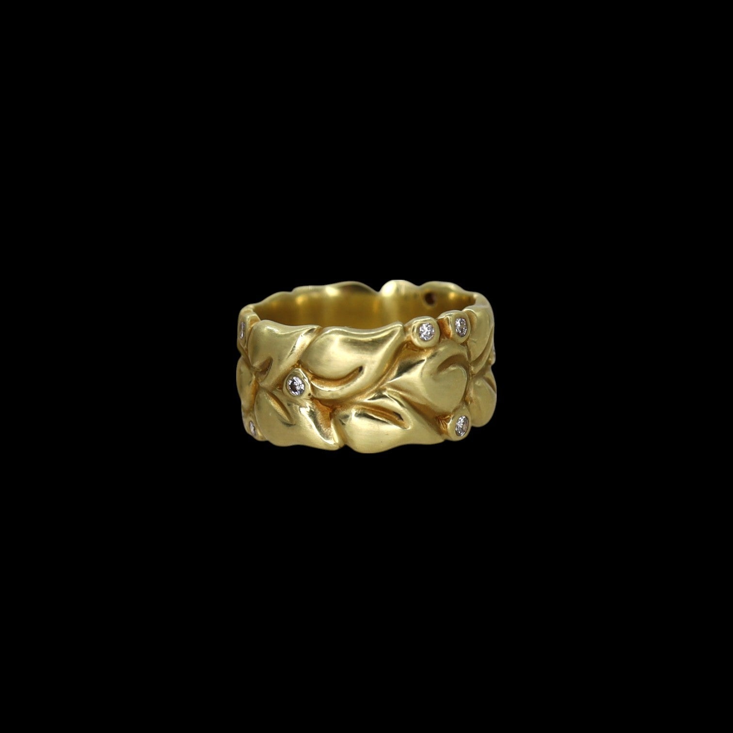 Contemporary 18k Diamond Floral Eternity Band - Petra Star