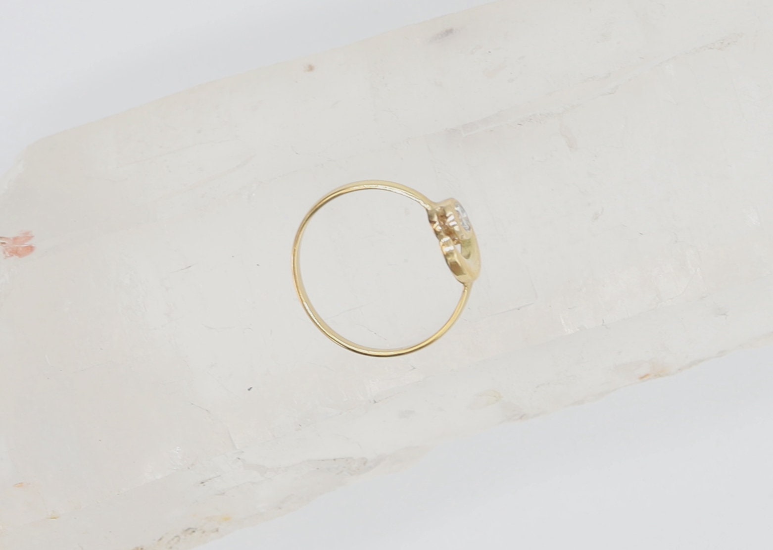 Crescent Moon and Diamond Ring in 18k Yellow Gold 0.18 cts H/I SI1 - JL290D - Petra Star