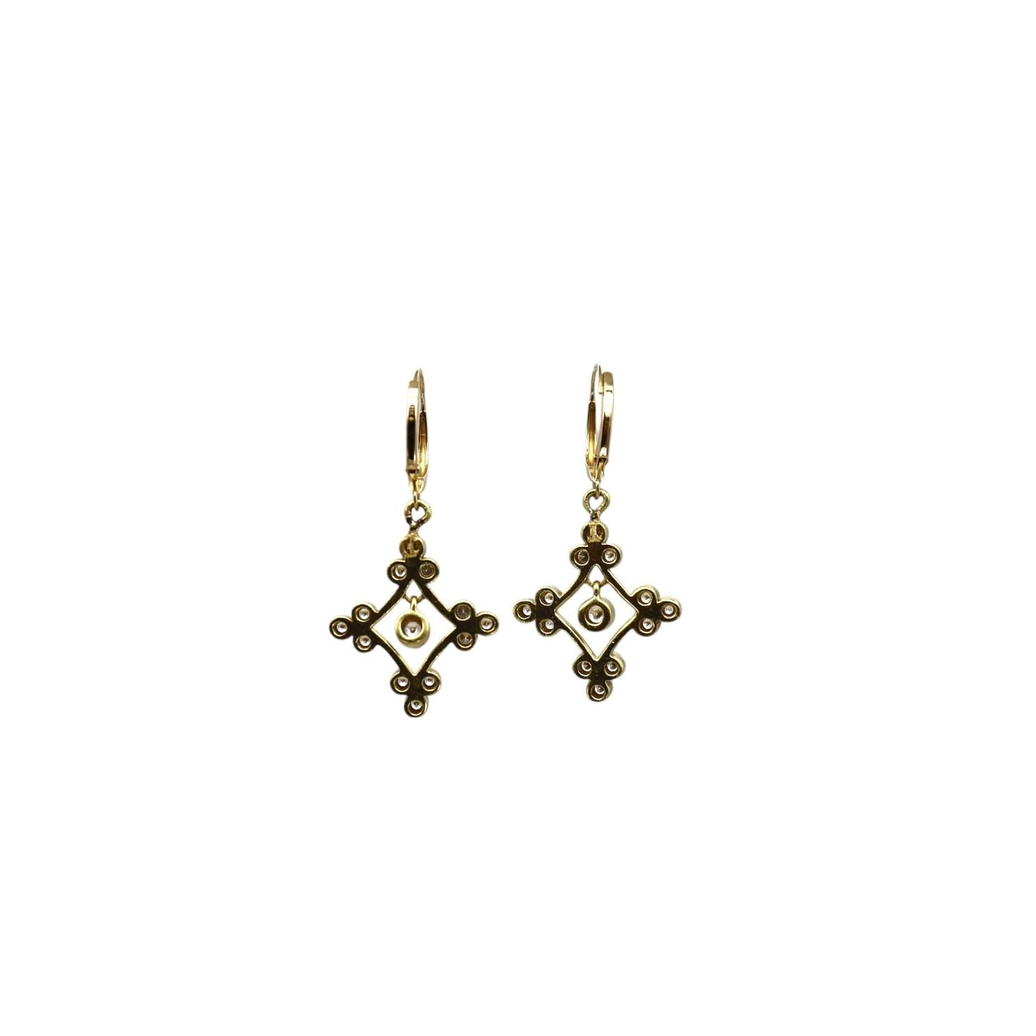 Diamond Chandelier Earrings in 18k Yellow Gold - Petra Star