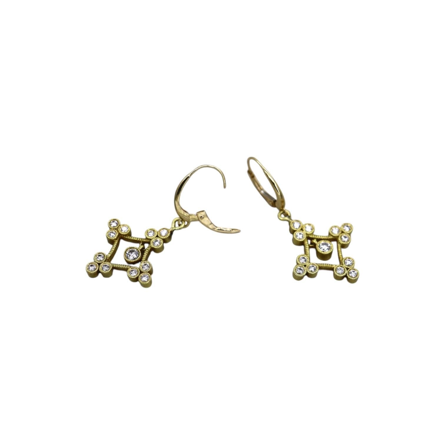 Diamond Chandelier Earrings in 18k Yellow Gold - Petra Star