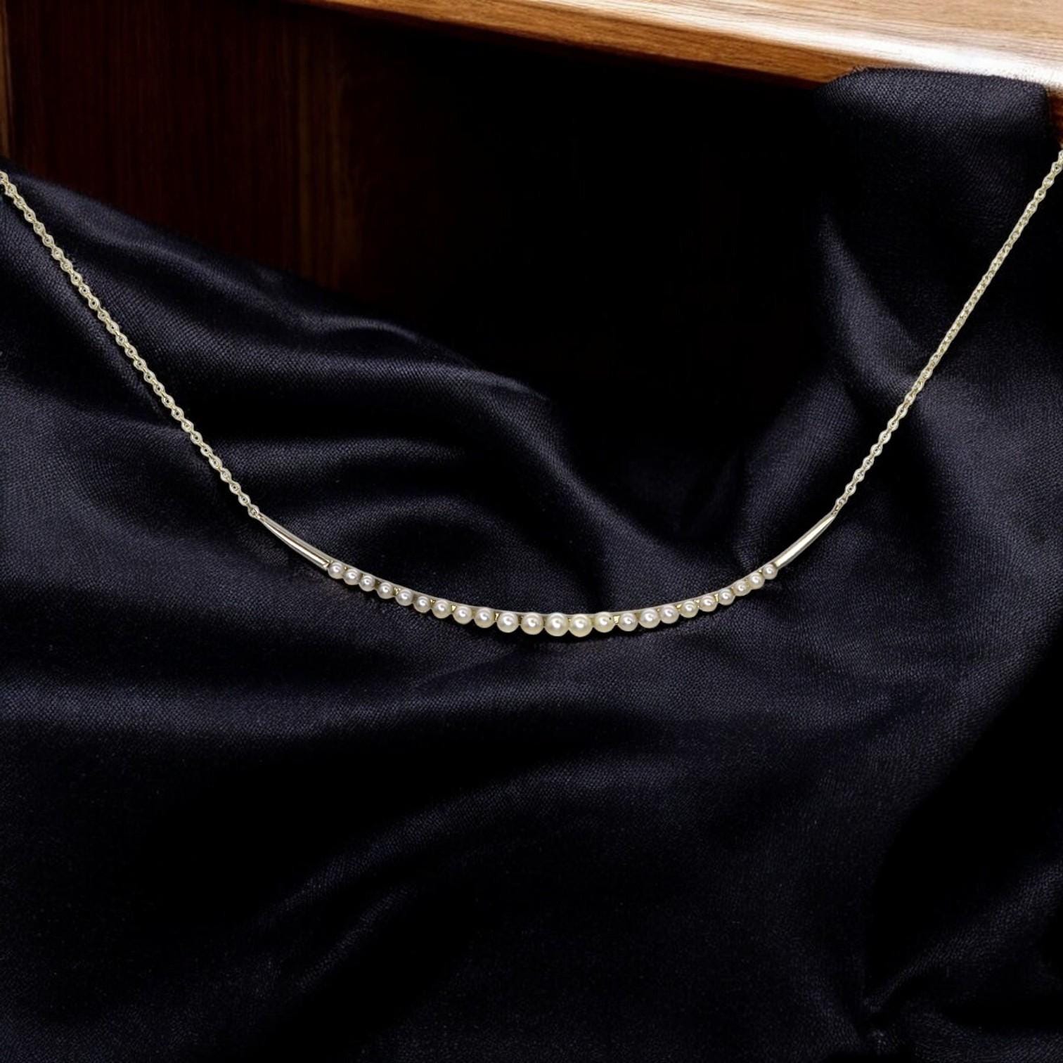 Extra Large Victorian Crescent Moon Necklace in 14k Gold - Petra Star