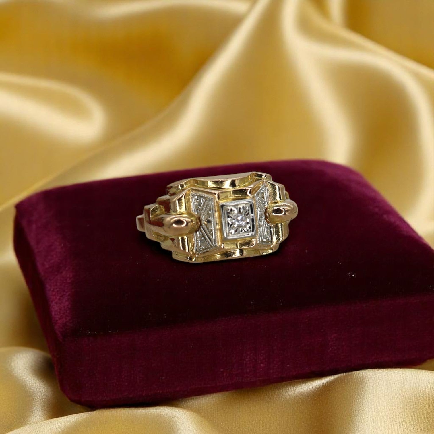 French Retro Diamond Ring - Petra Star