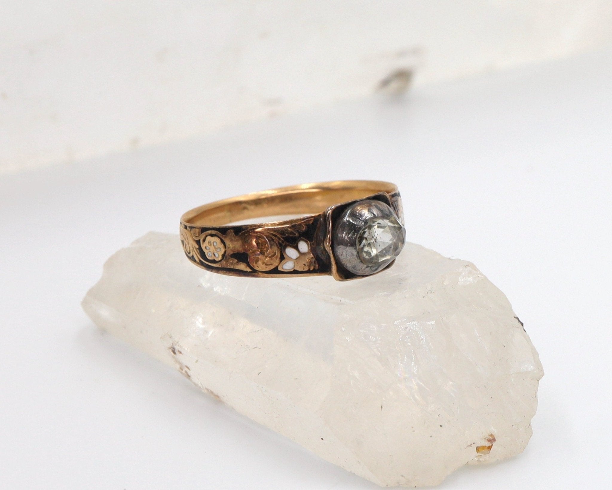 Georgian Dutch Rose-Cut Diamond Ring - Petra Star