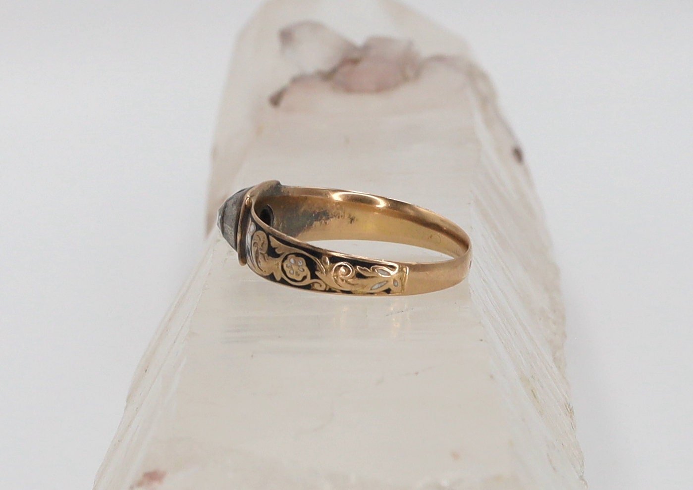 Georgian Dutch Rose-Cut Diamond Ring - Petra Star