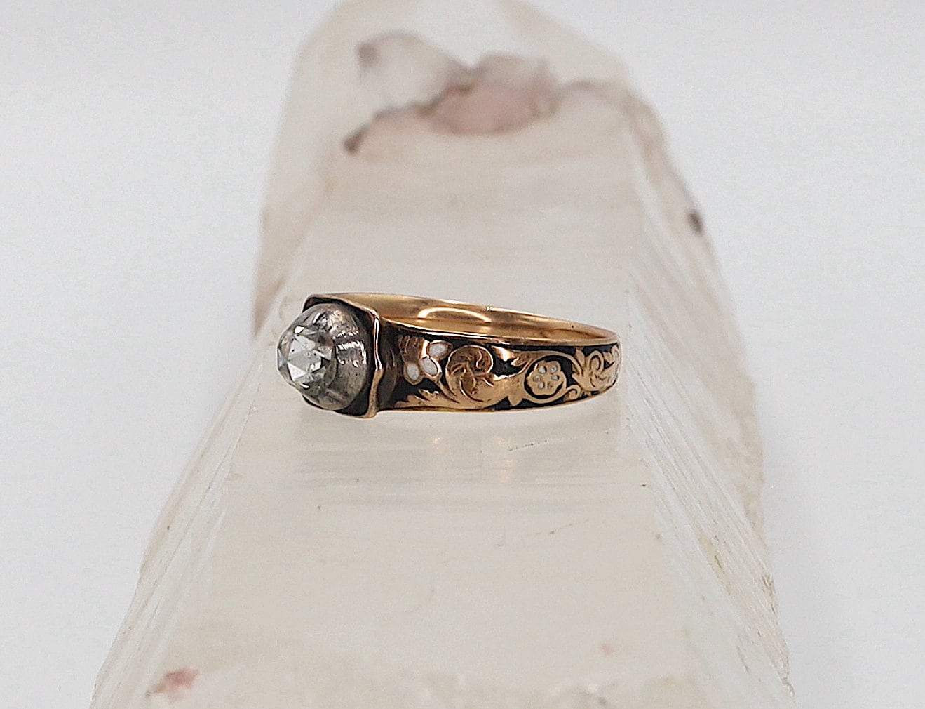 Georgian Dutch Rose-Cut Diamond Ring - Petra Star