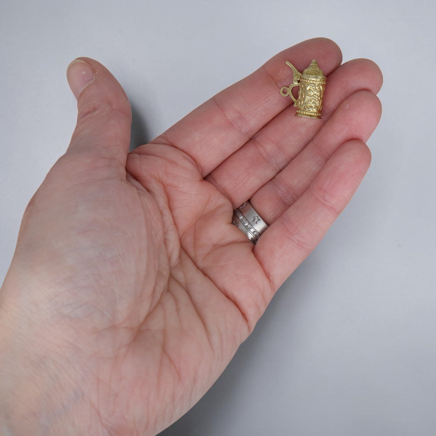 German Beer Stein Charm Opening Lid | 8k Yellow Gold 333 Hallmark | Mid-Century Vintage circa 1960s | Petra Star - Petra Star