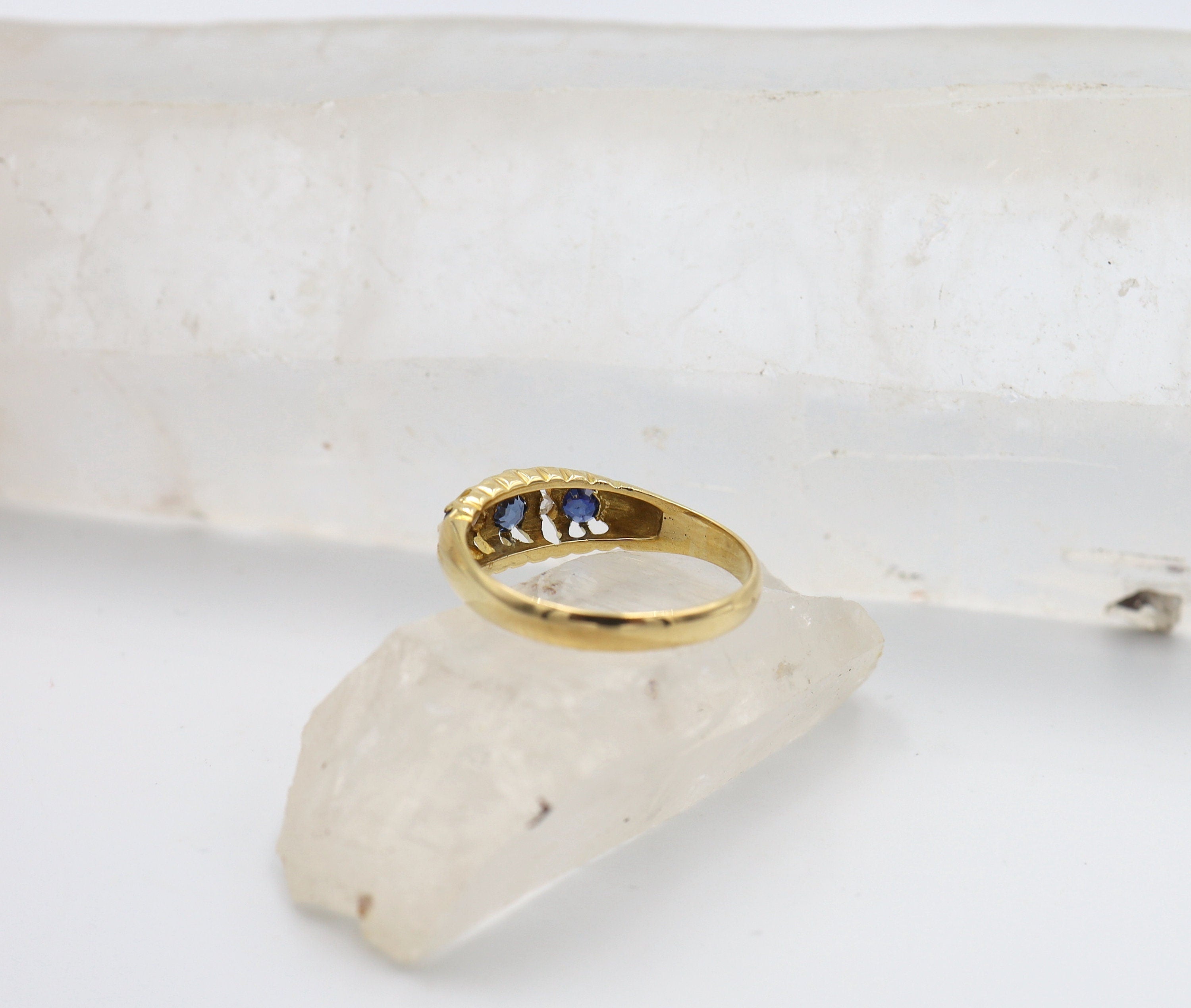 Victorian sapphire and diamond band ring in 18k yellow gold with a diamond and sapphire design, vintage style jewelry.