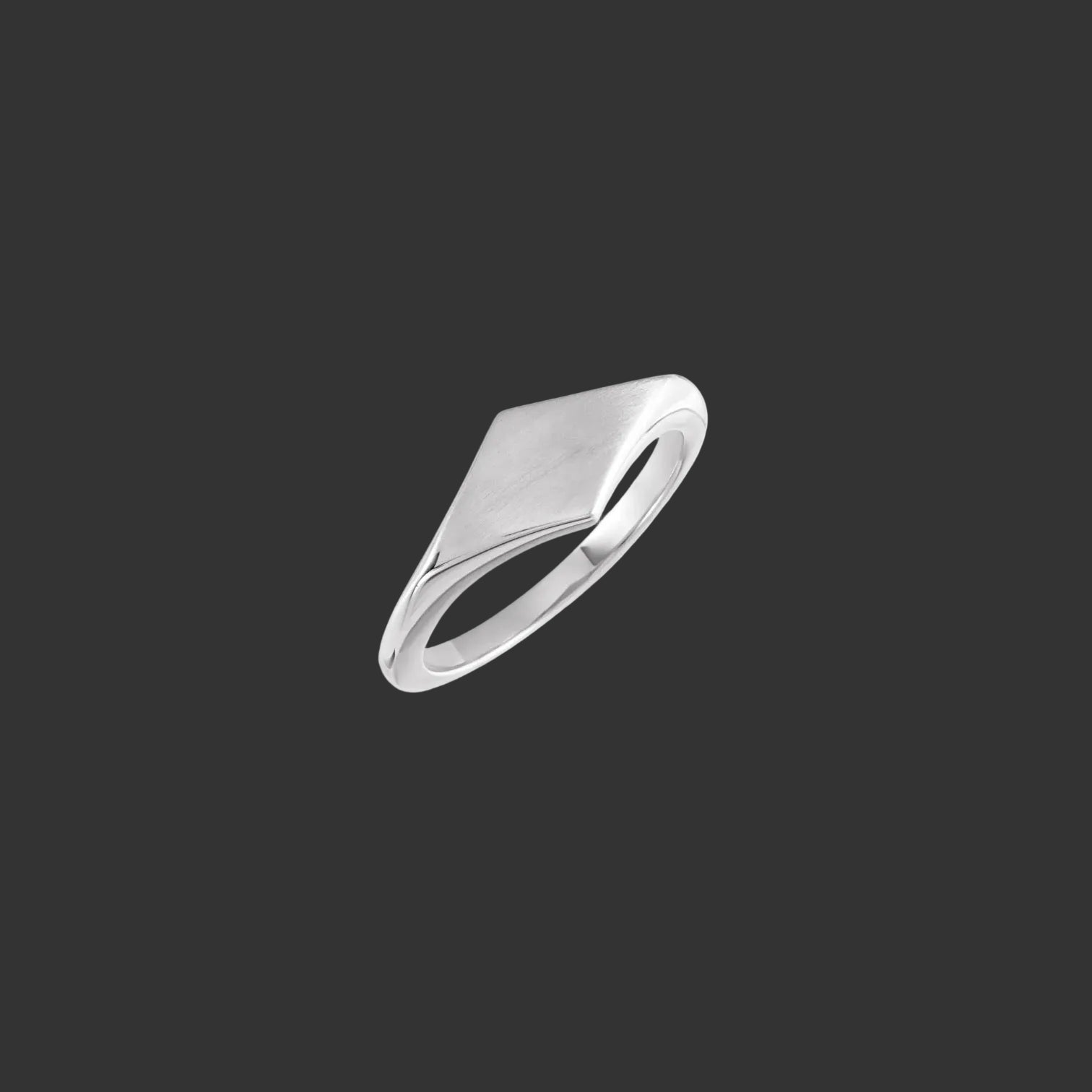 Kite Signet Ring with Brush Finish - Petra Star