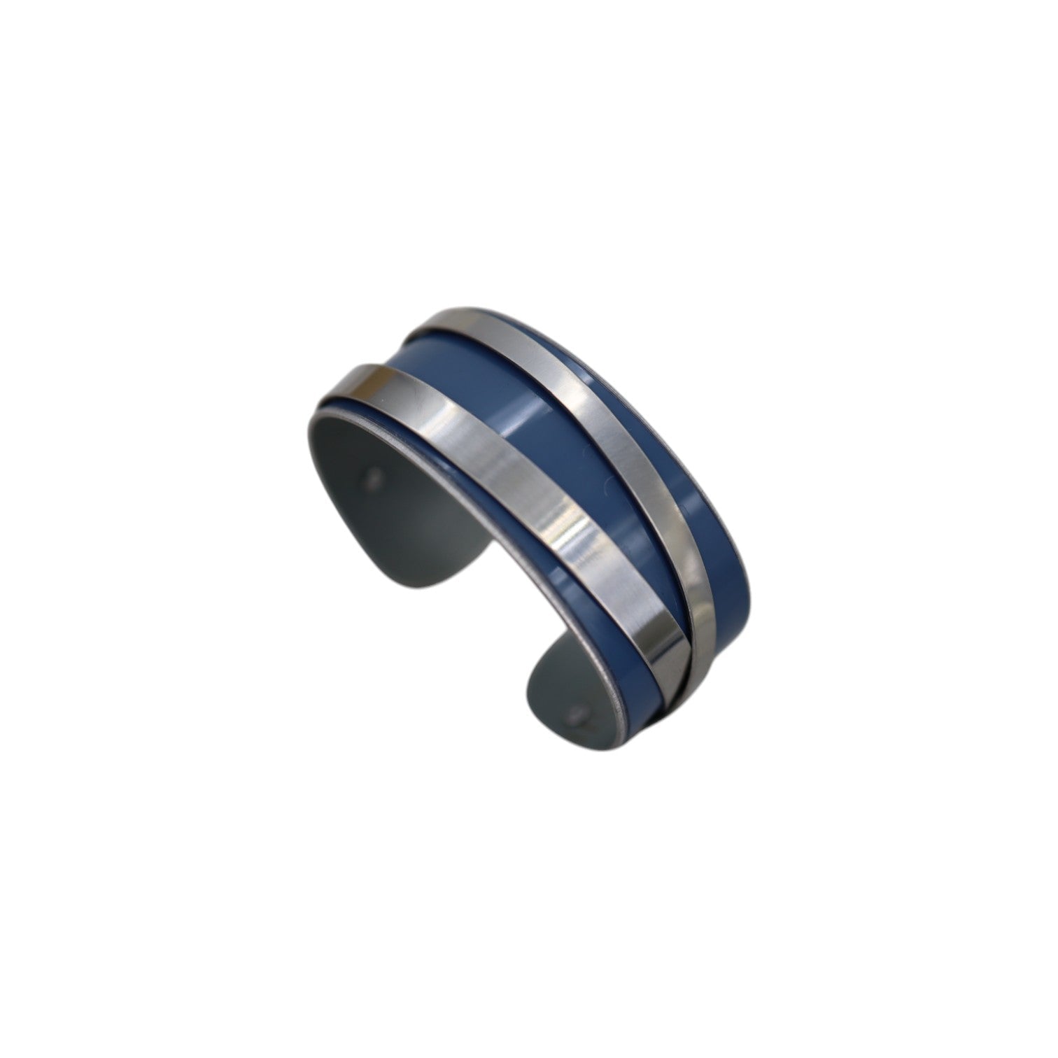 Maserati Levante Gwagen Crossover Cuff - Petra Star