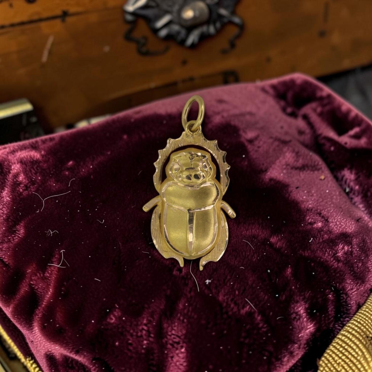 Mid-Century 20K Gold Scarab Pendant - Petra Star