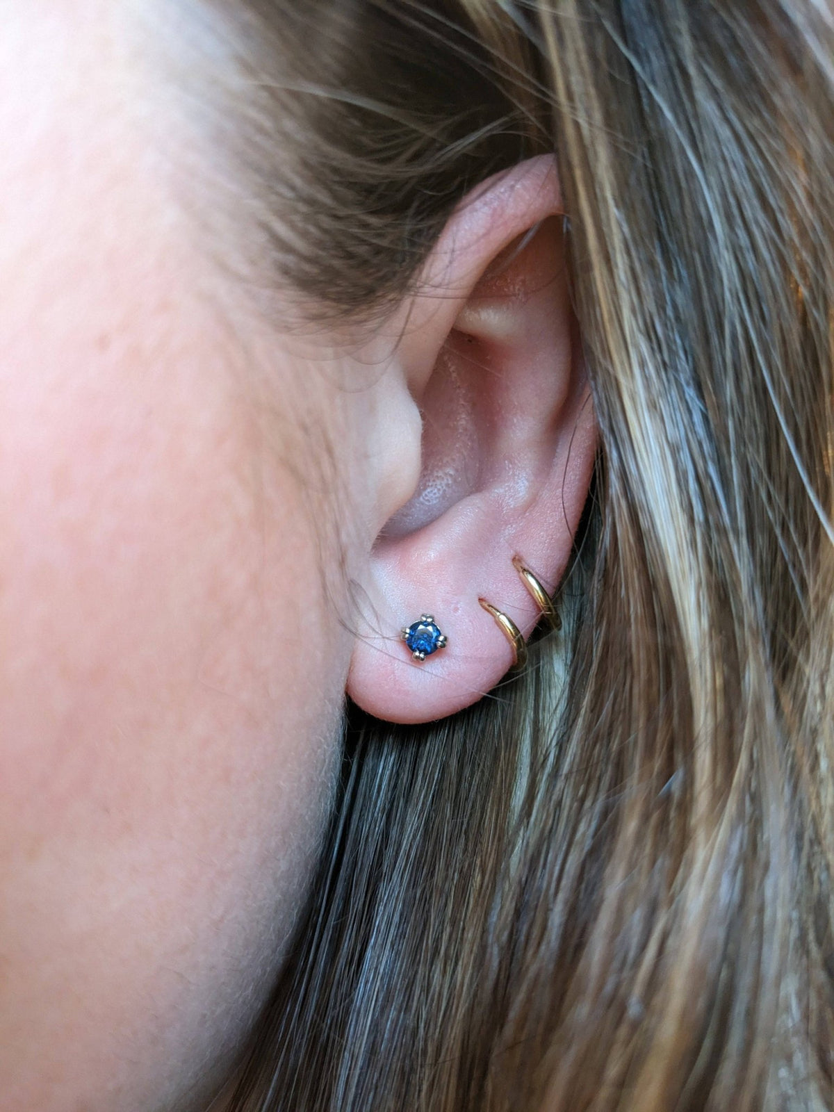 Midnight Sapphire Stud Earrings in 18k White Gold - Petra Star