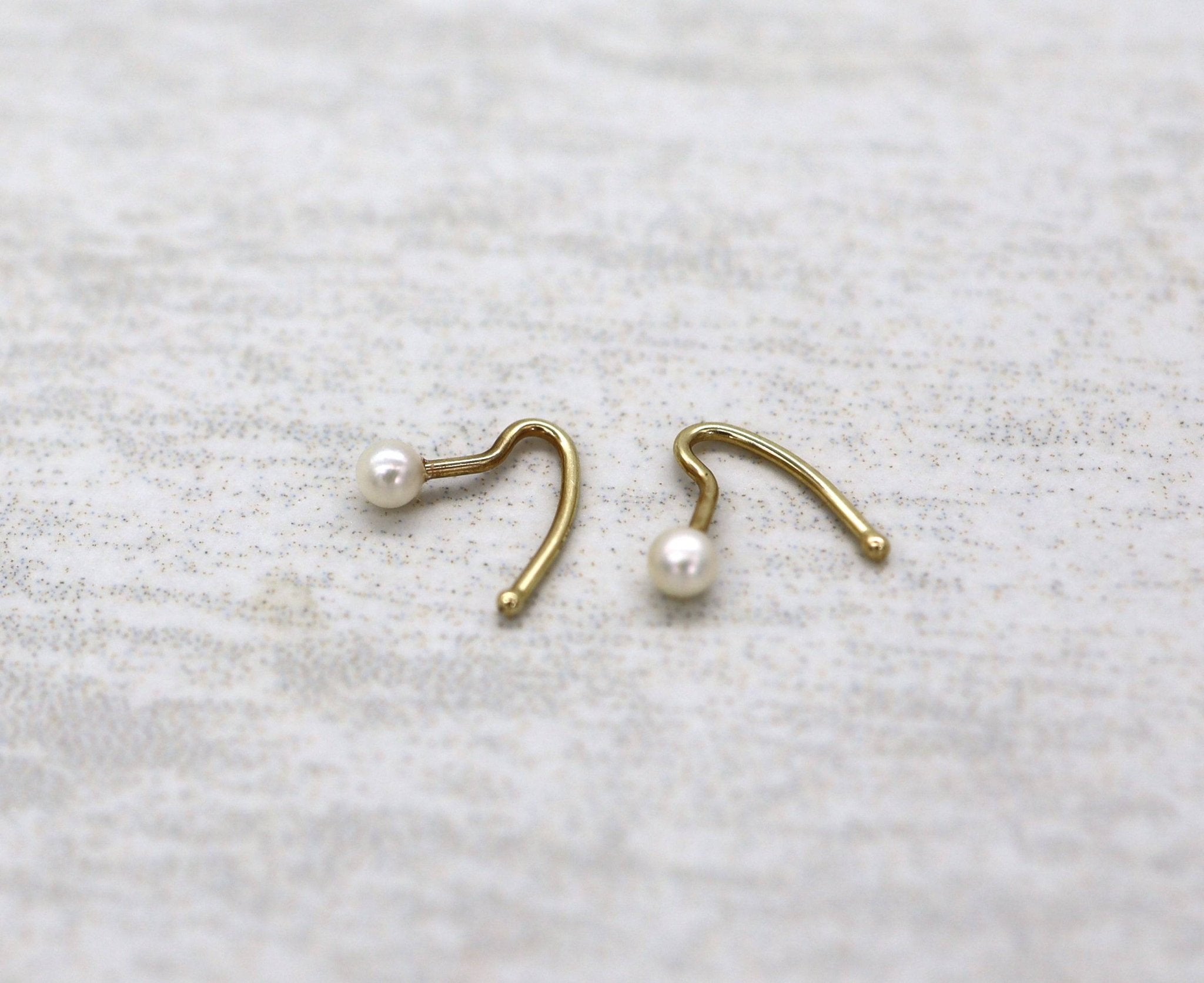 Pearl Nose Ring - Petra Star