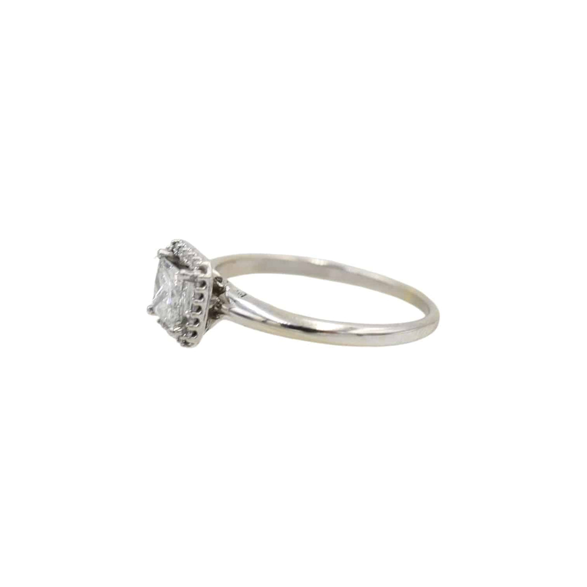 Princess-Cut Diamond Halo Ring - Petra Star