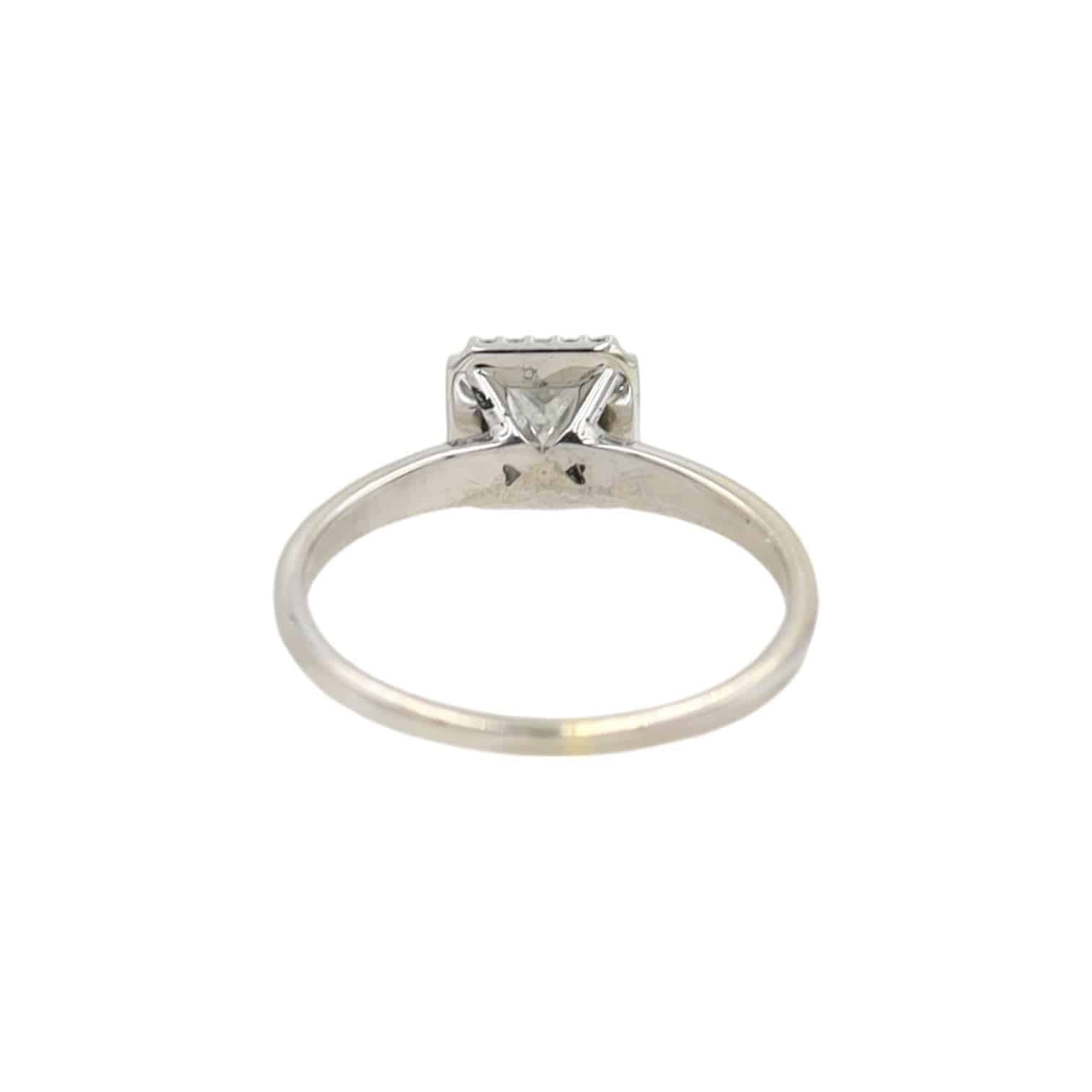 Princess-Cut Diamond Halo Ring - Petra Star