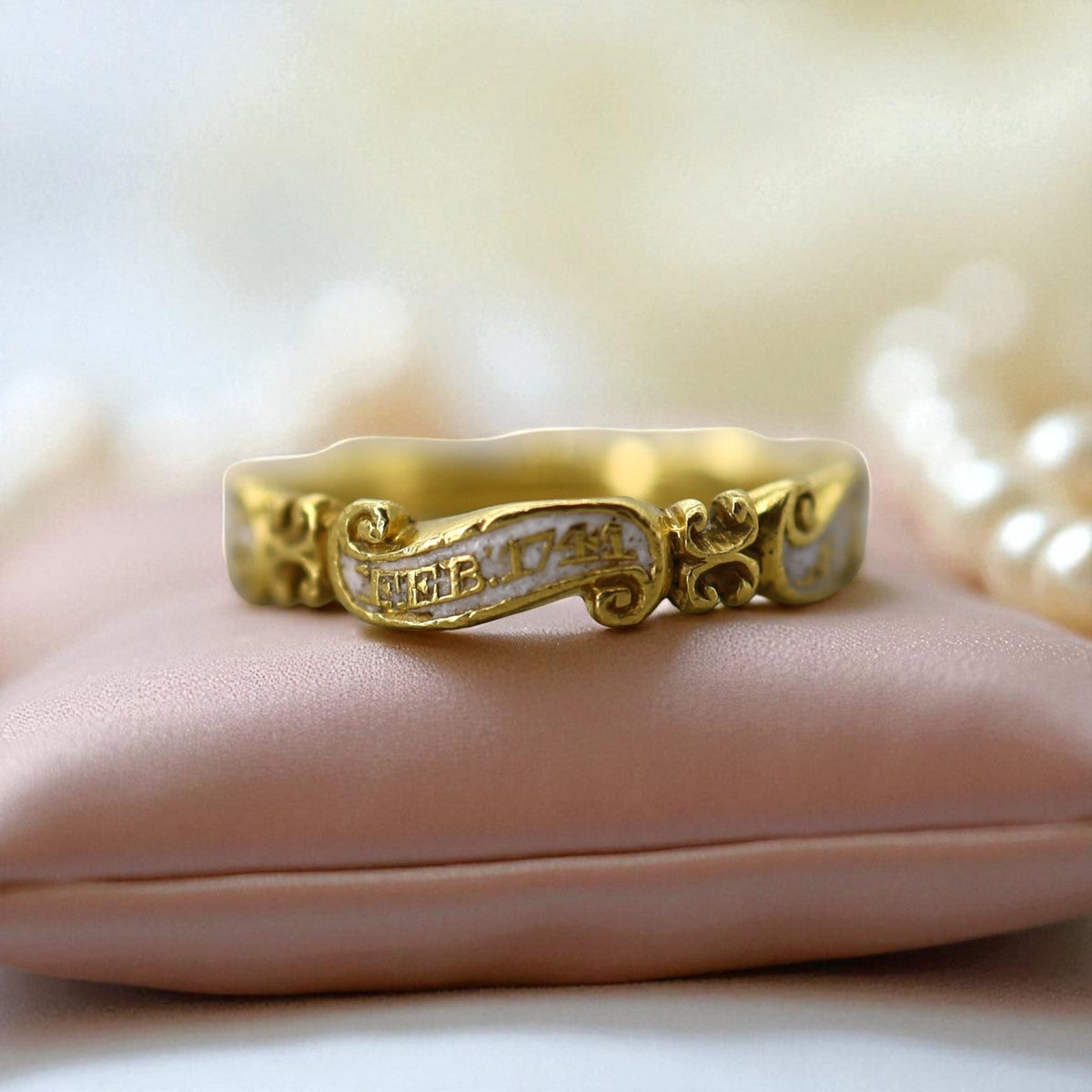 RARE - Georgian White-Enamel Memento Mori Mourning Rings 1741 - Petra Star