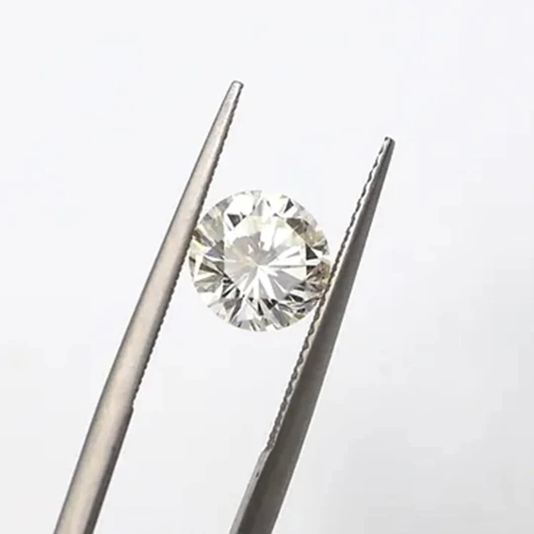 Round Brilliant-Cut Diamond GIA (1.81 ct) JVS2 PT - Petra Star