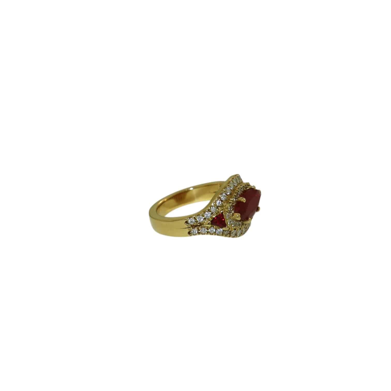 Ruby Halo Ring in 18k Gold - Petra Star