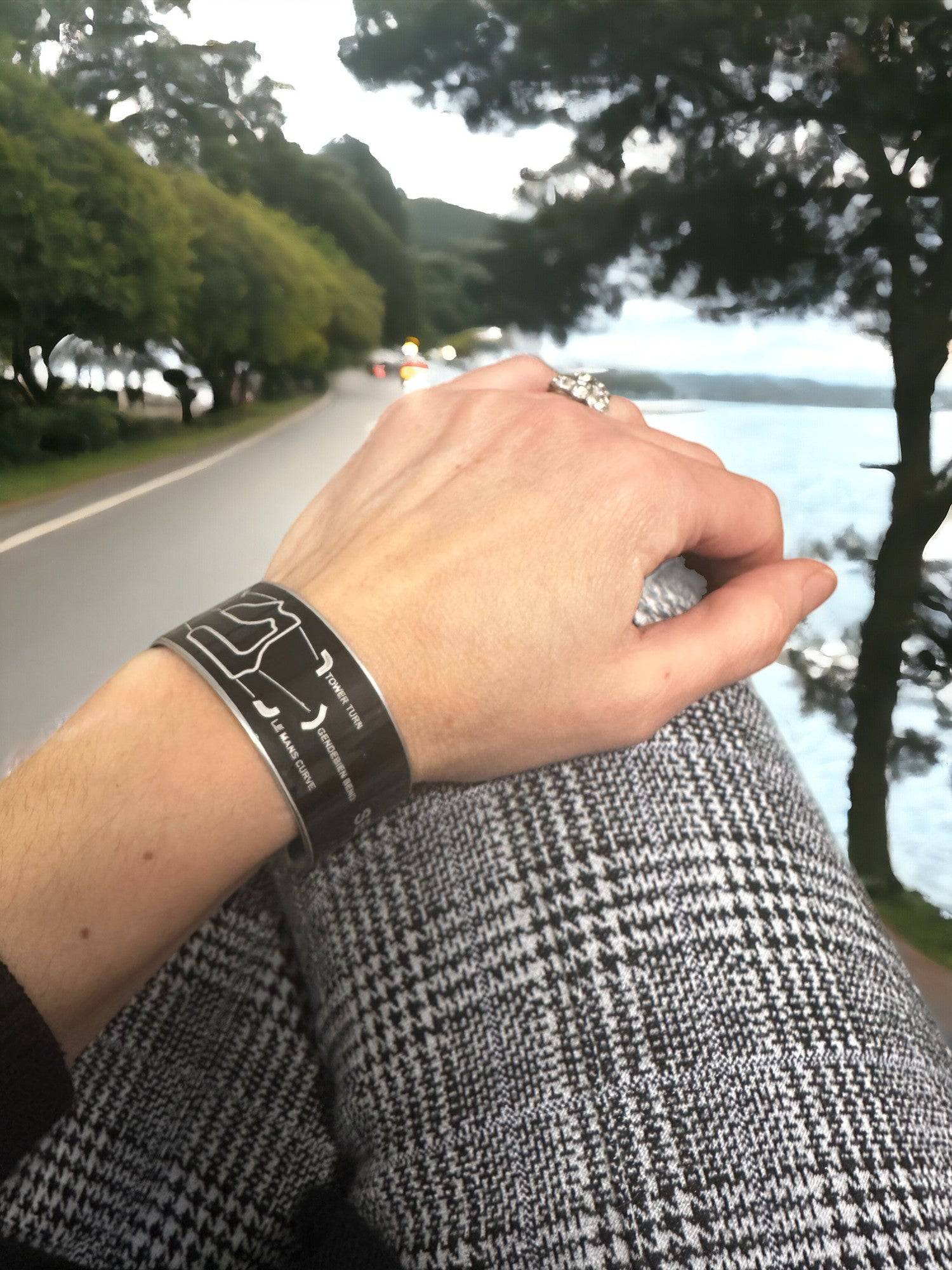Sebring Racetrack Cuff—Porsche 911S - Petra Star