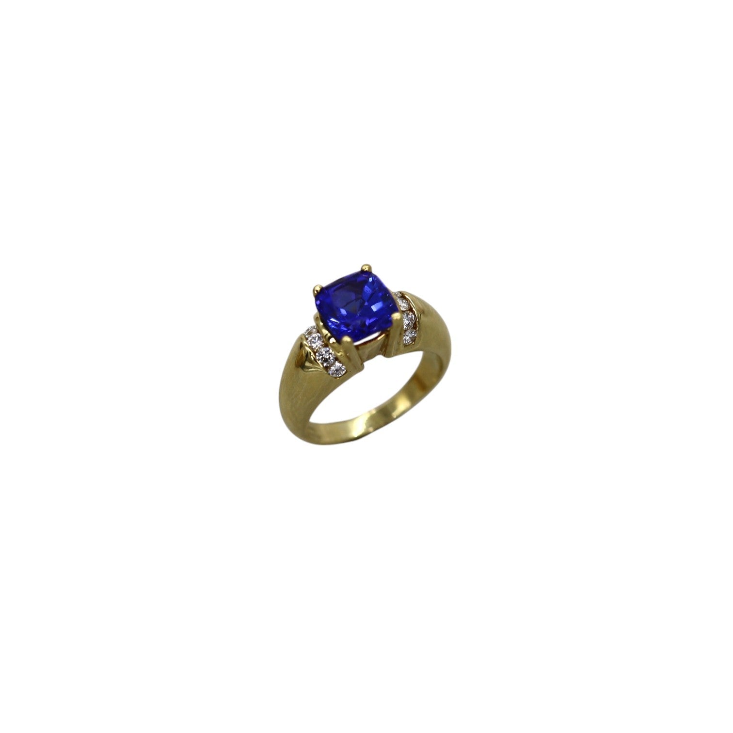 Tanzanite & Diamond Ring - Petra Star