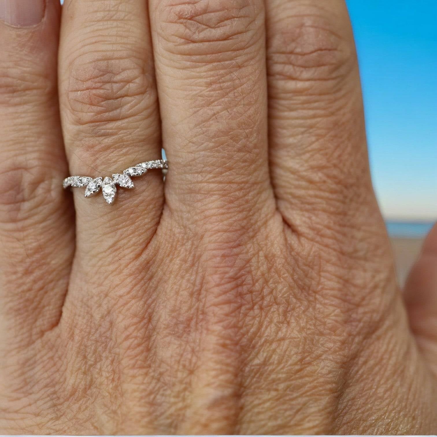 Tiara Diamond Band in 14k Gold - Petra Star