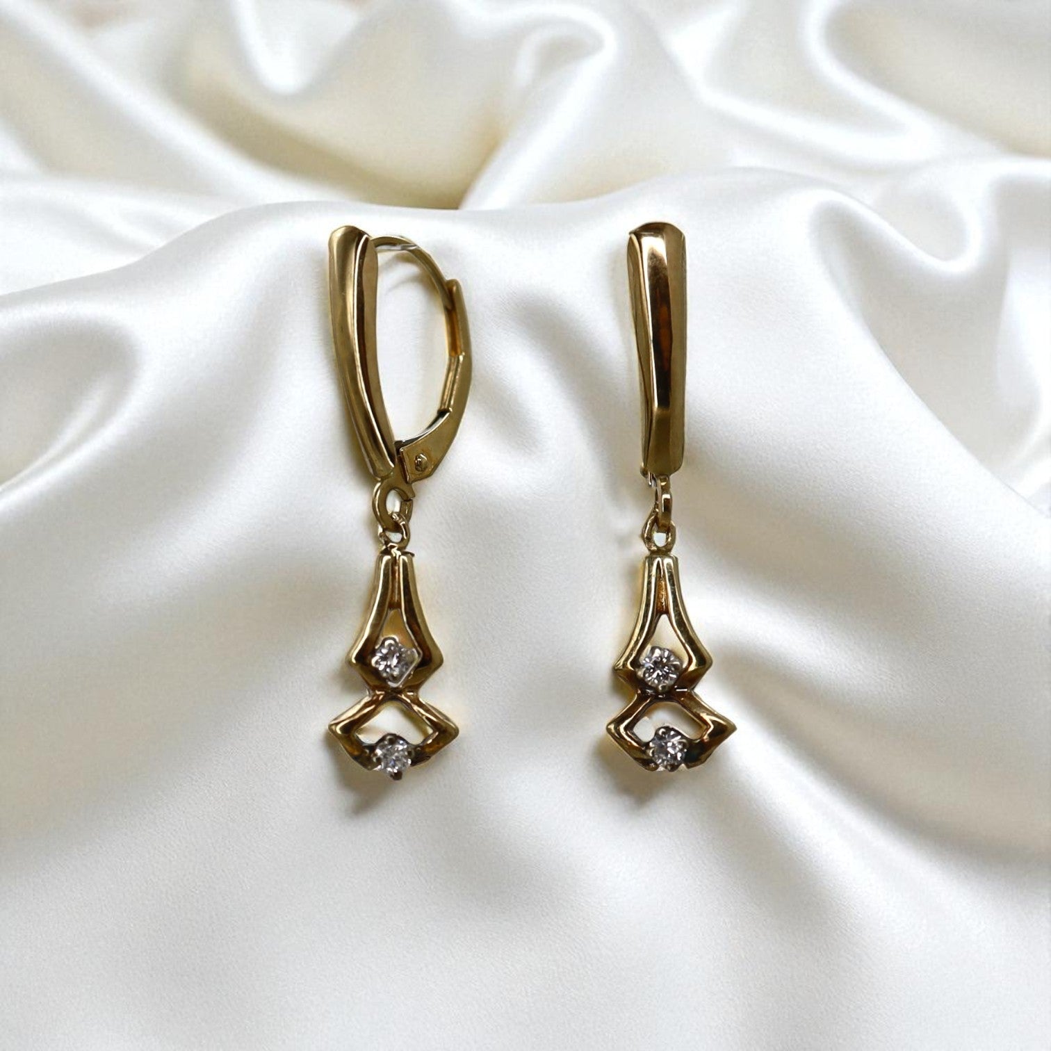 Upcycled 14k Gold & Diamond Drop Earrings - Petra Star