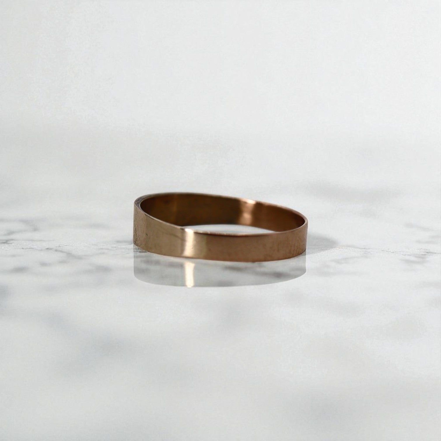 Victorian 10k Rose Gold Gypsy-Set Cigar Band with Recycled Diamond - Petra Star