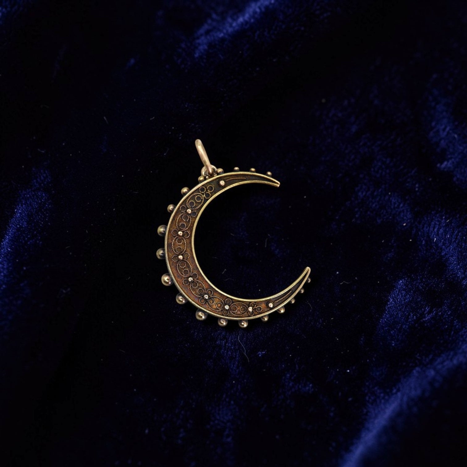 Antique Victorian Etruscan Revival Crescent Moon Pendant 15k Gold | Petra Star - Petra Star