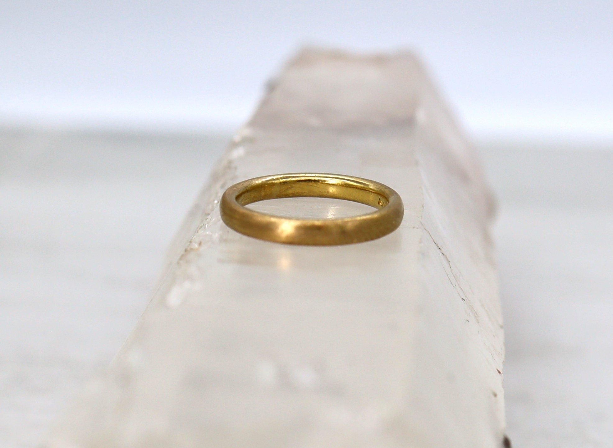 Victorian Band 22k Yellow Gold Hallmarked 1856 2.8 mm Wide Size 5.5 - Petra Star