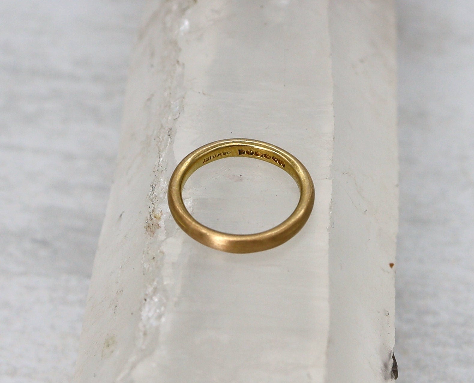 Victorian Band 22k Yellow Gold Hallmarked 1856 2.8 mm Wide Size 5.5 - Petra Star