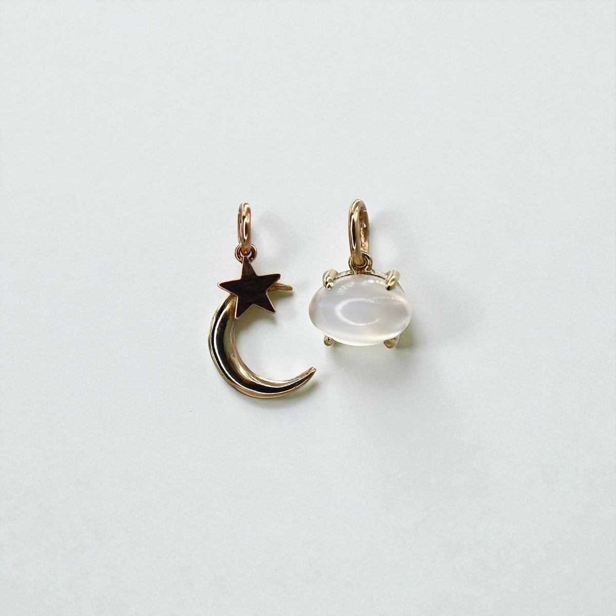 Victorian Crescent Moon and Star Pendant in 14k Gold - Petra Star