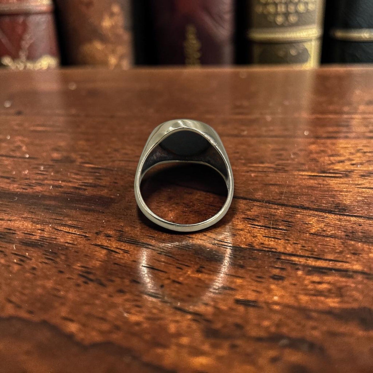 Vintage 10K Yellow Gold Bloodstone Men's Signet Ring — Circa 1960s-70s, Size 9 - Petra StarRing